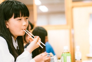 Japanese School Kids Make Lunch Every Day